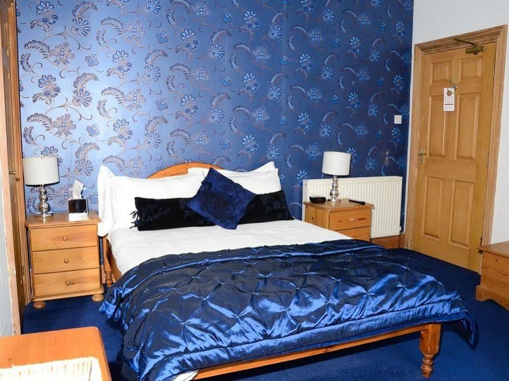 Гостевой дом Pinewood House 3*